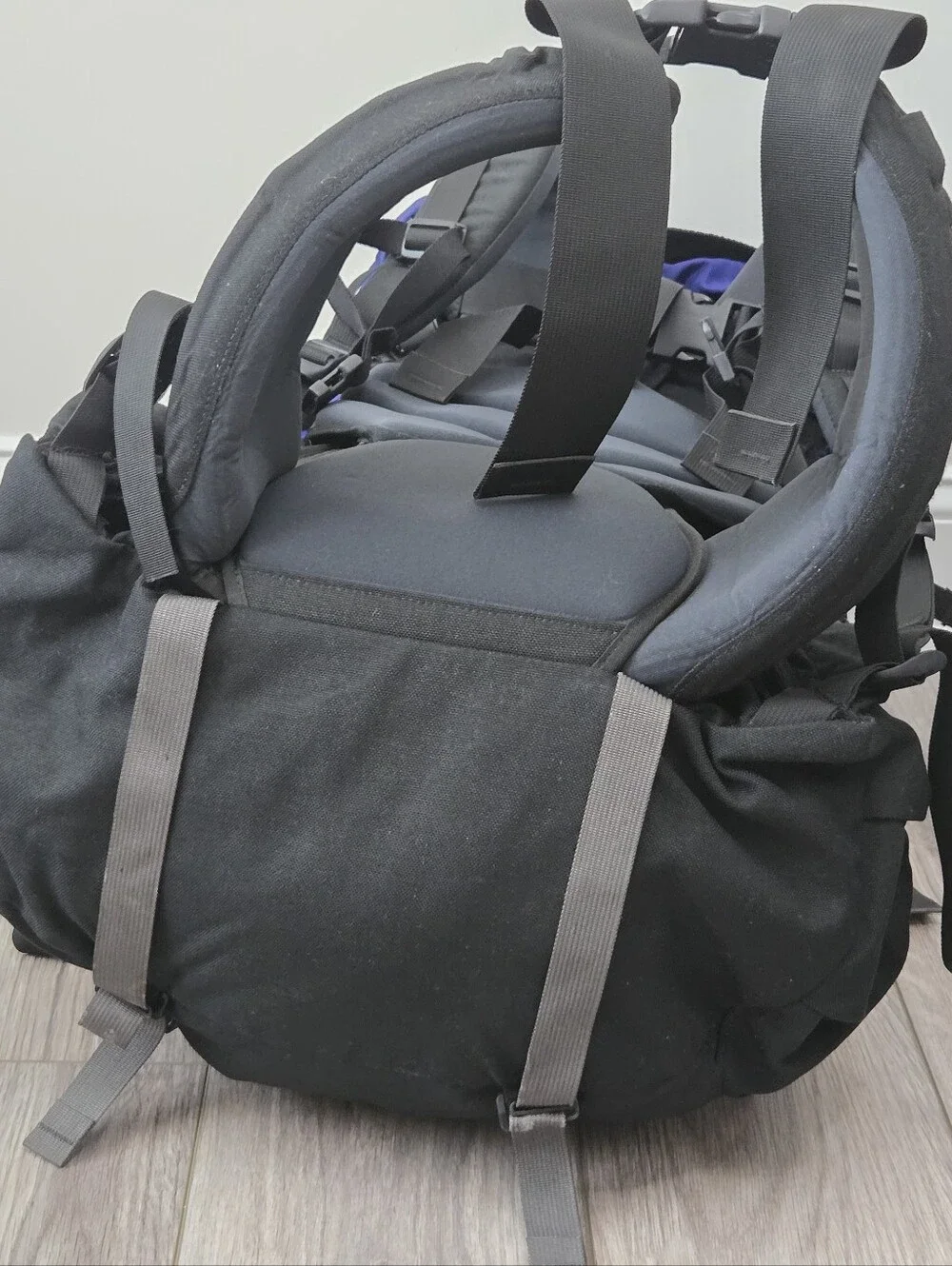 Arc'teryx Bora 80 Backpack Blue Black Hiking Expedition Pack - Great Condition